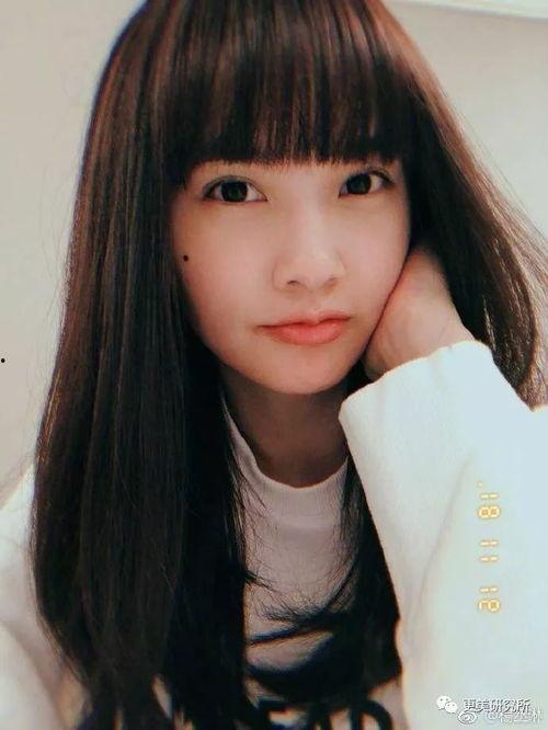 娱乐吃瓜姐齐刘海,娱乐吃瓜界的时尚风向标